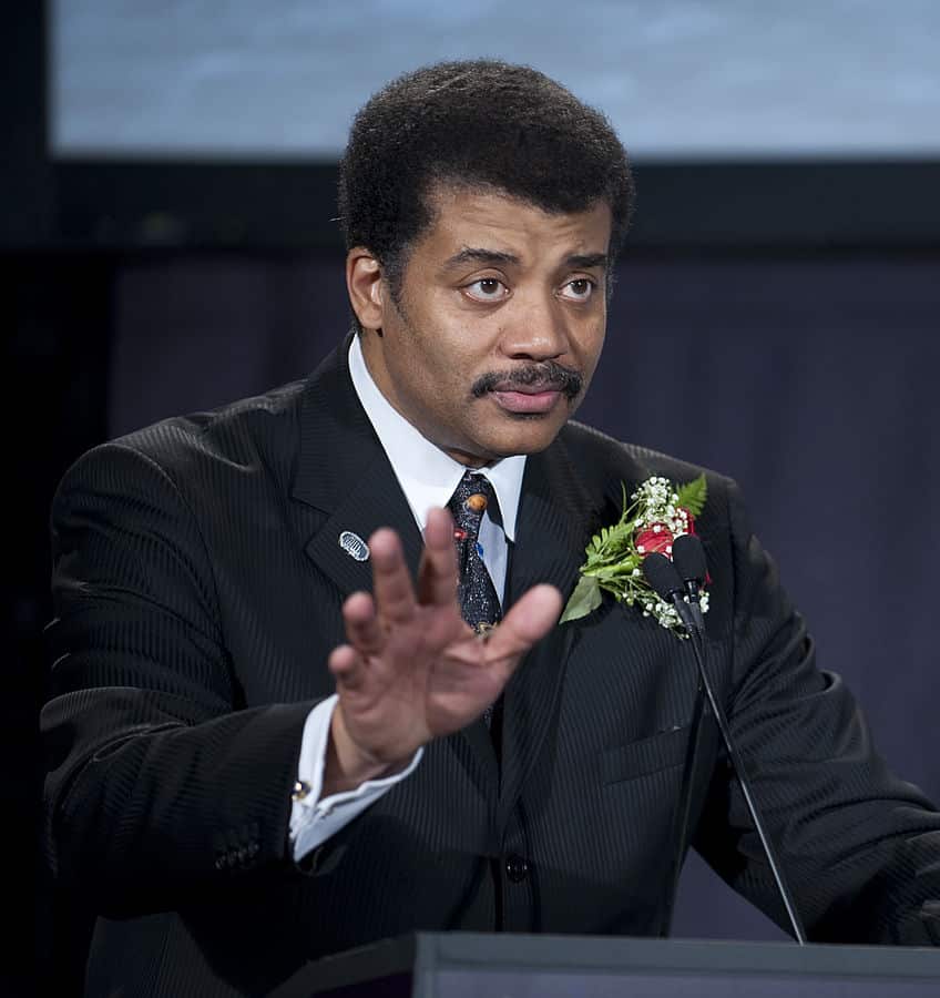 8 Books every Intelligent Person should read as per Neil deGrasse Tyson